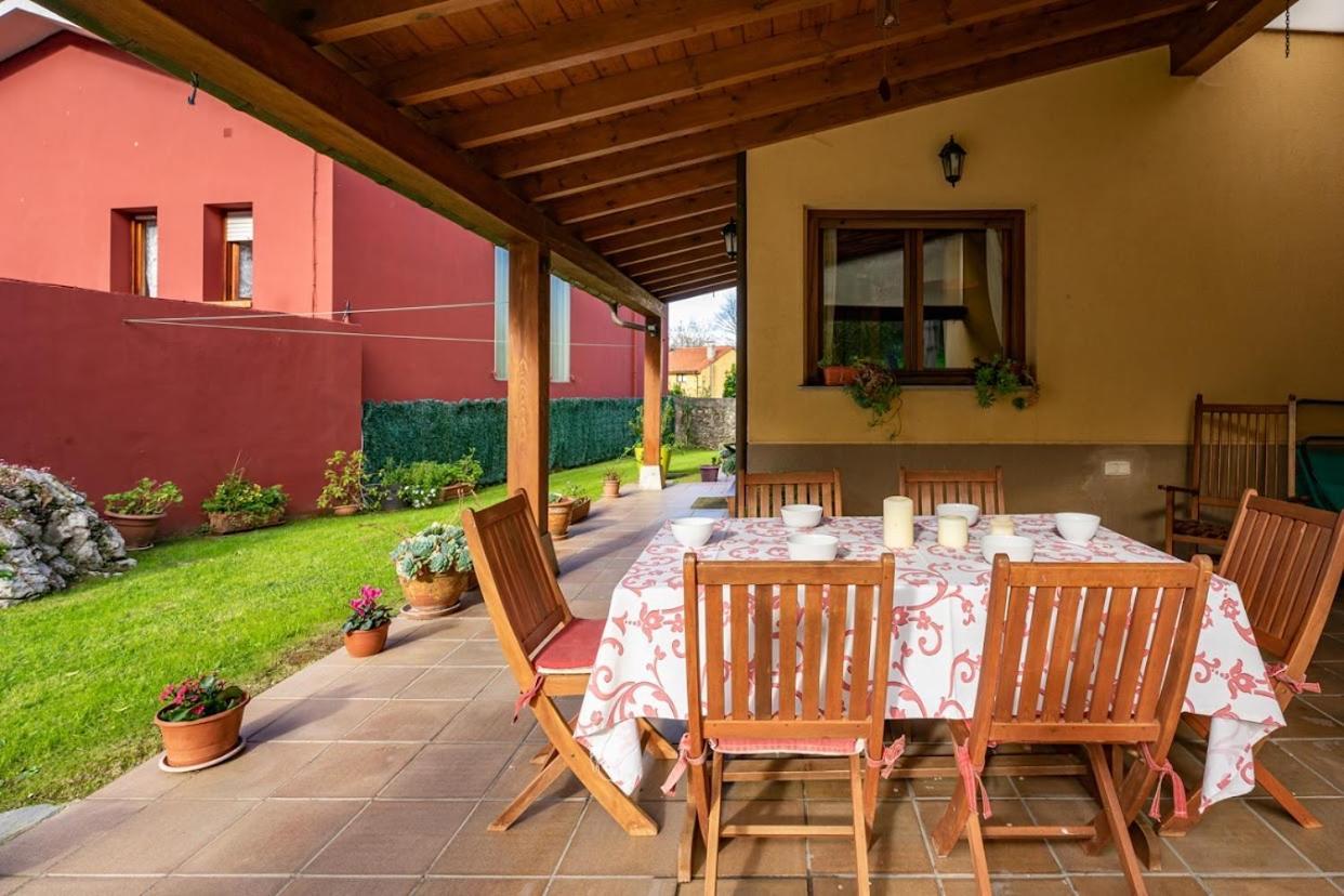 Villa Llanes Asturias à Navés Extérieur photo