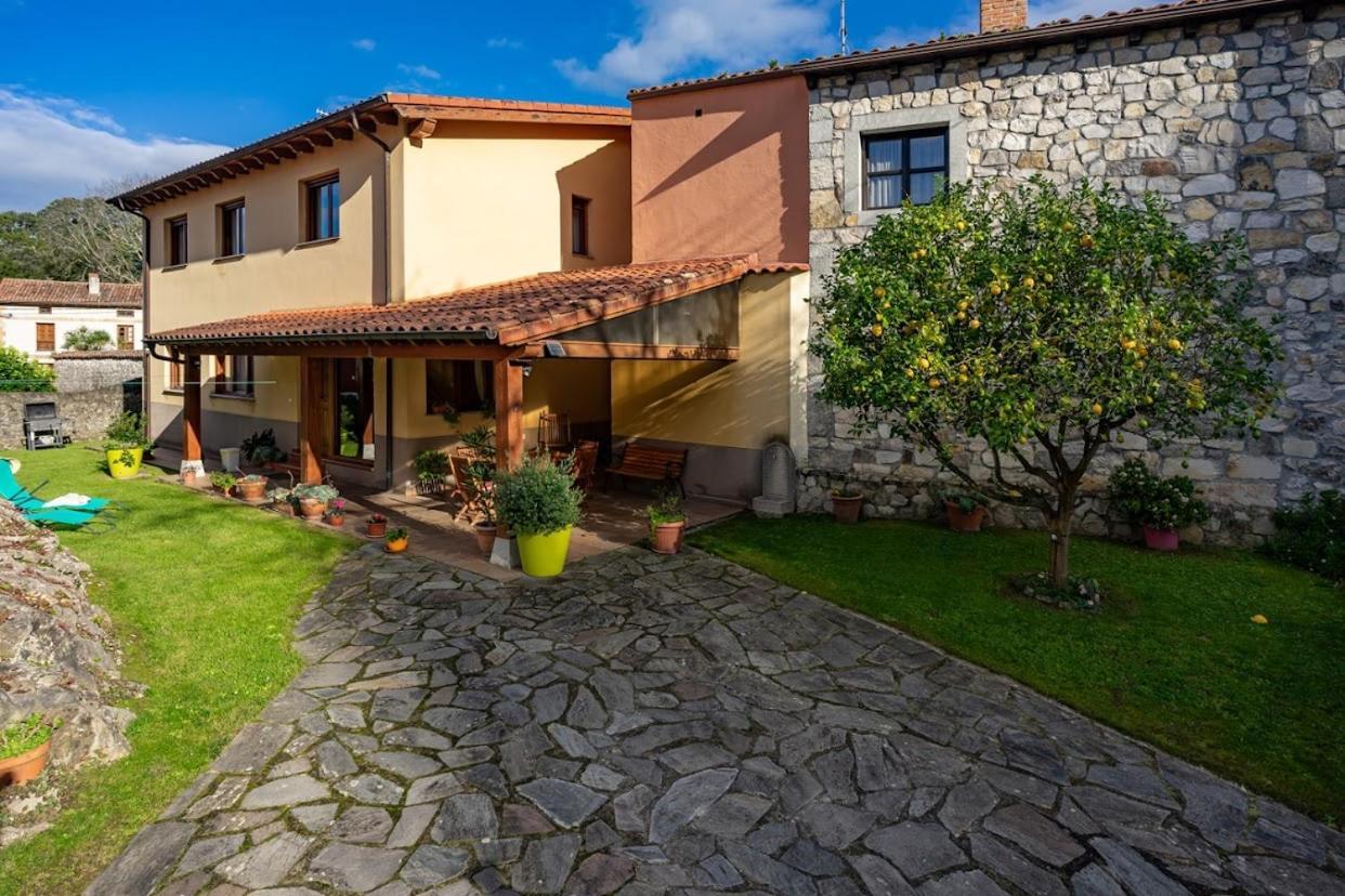 Villa Llanes Asturias à Navés Extérieur photo