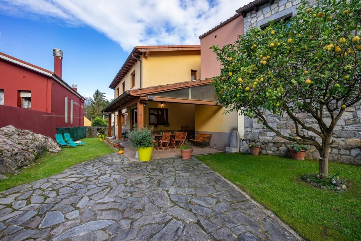 Villa Llanes Asturias à Navés Extérieur photo